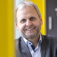 Viktor Hacker by Lunghammer tugraz